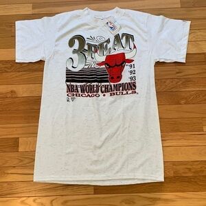NWT Vintage 90s Chicago Bulls 3-Peat NBA Champions 91, 92, 93